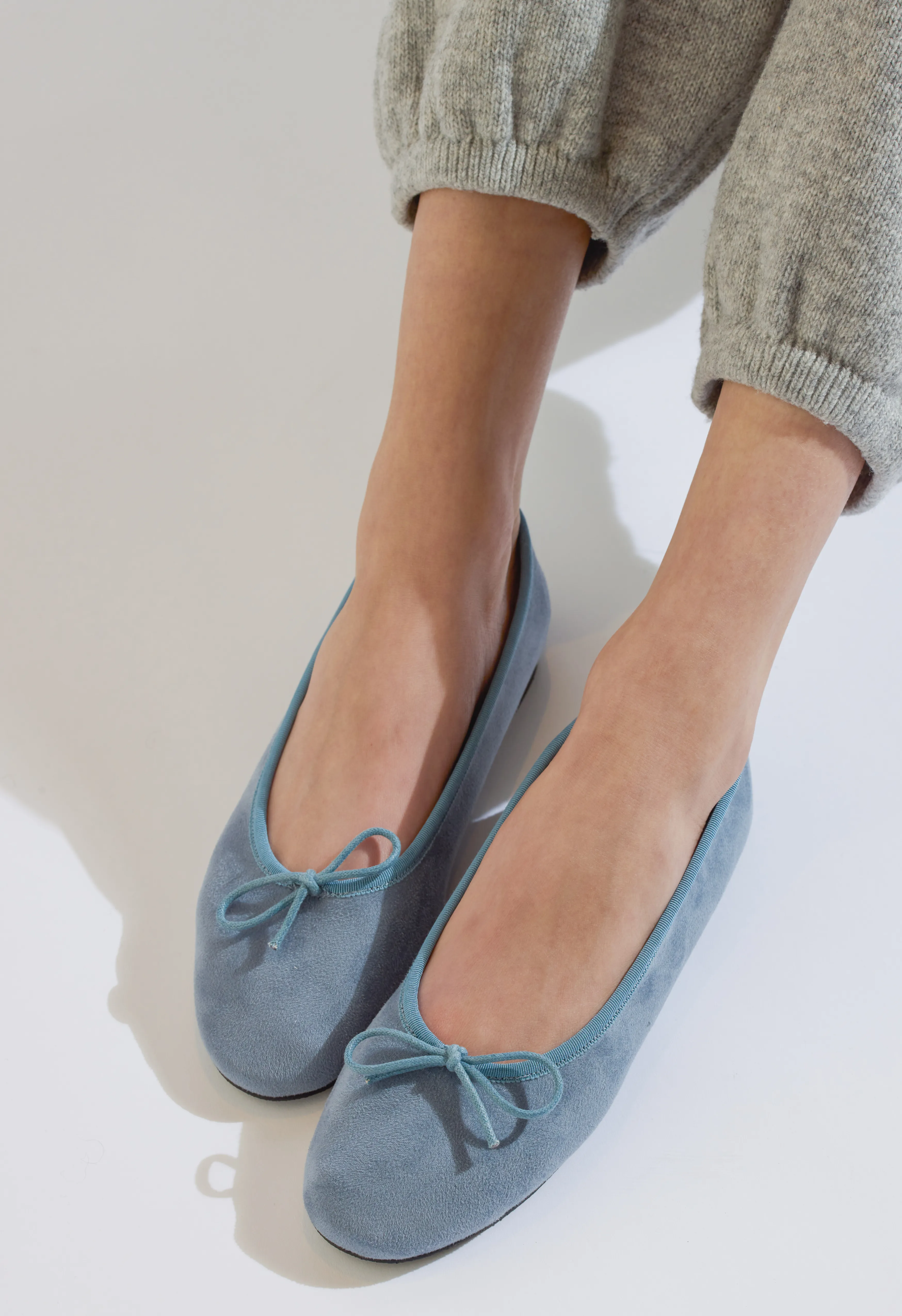 Luna Flat in Sky Blue