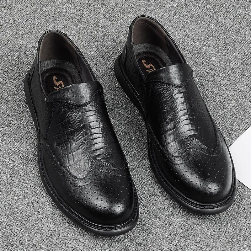 Men's shoes spring and autumn fashion lightweight soft bottom men's shoes crocodile leather breathable large size leather shoes