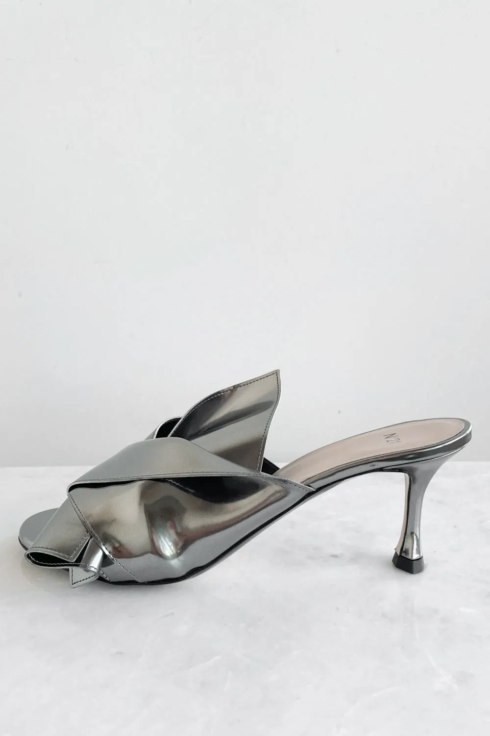 Metallic Bow Kitten Heel