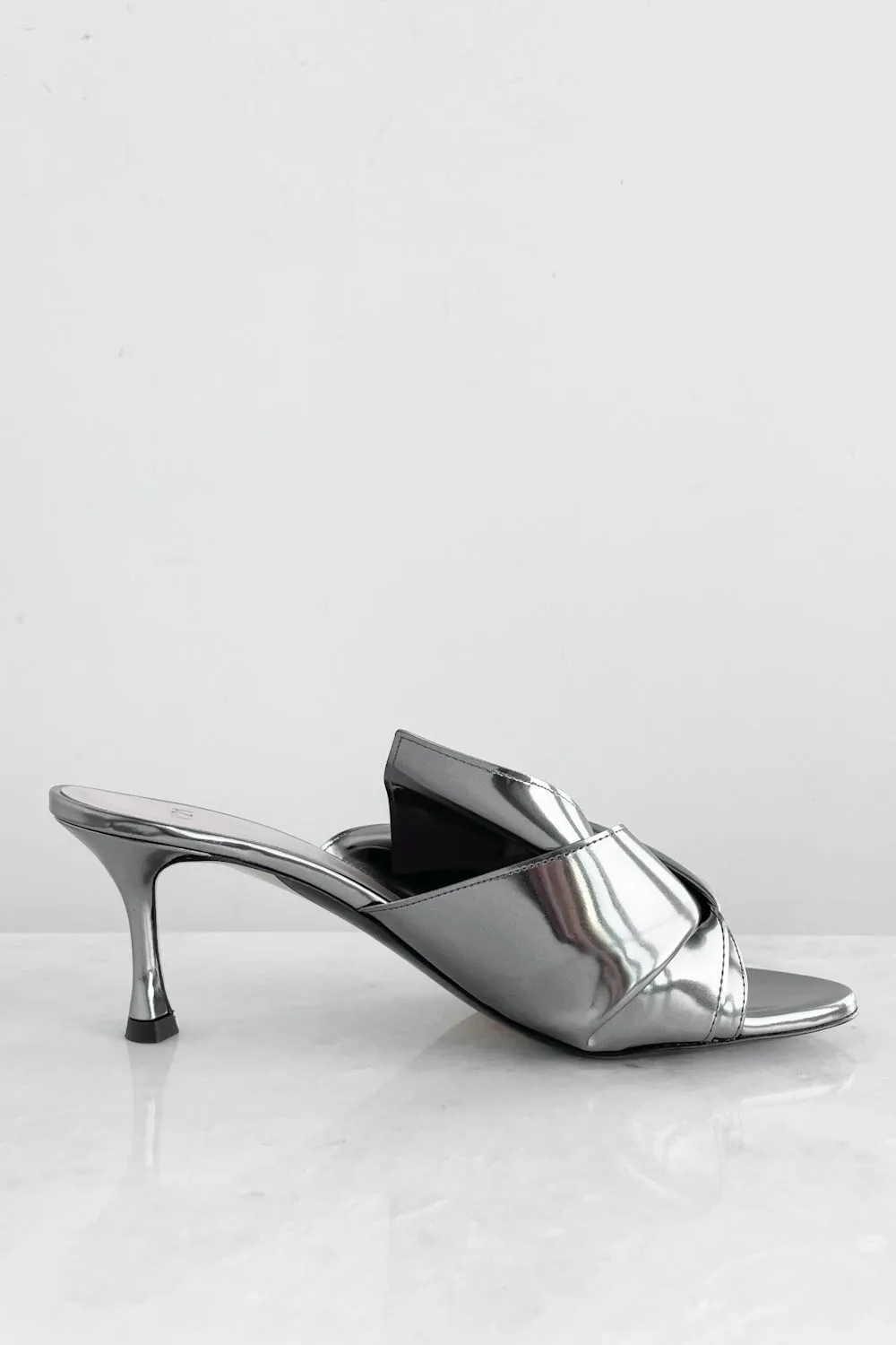 Metallic Bow Kitten Heel
