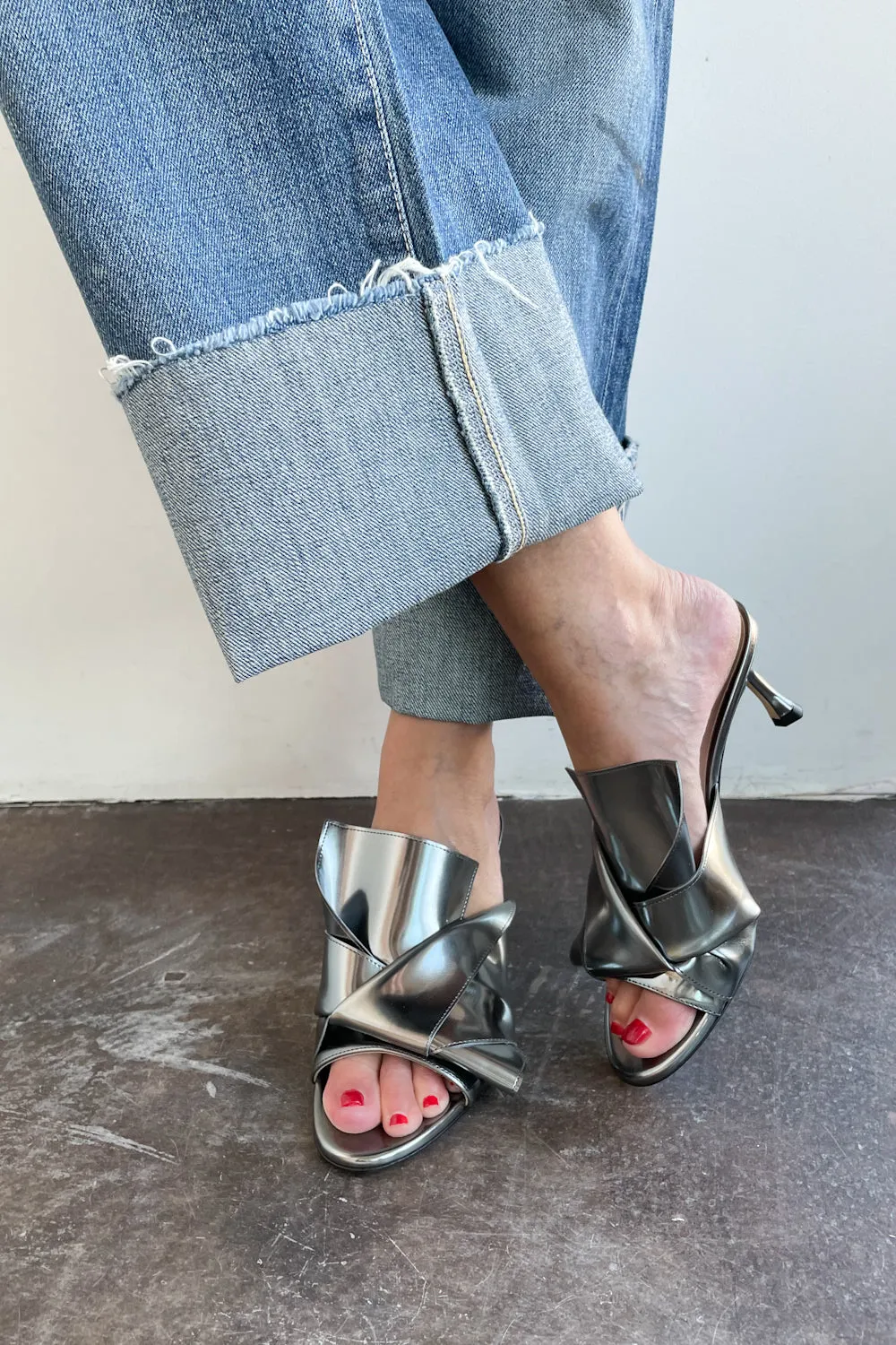 Metallic Bow Kitten Heel