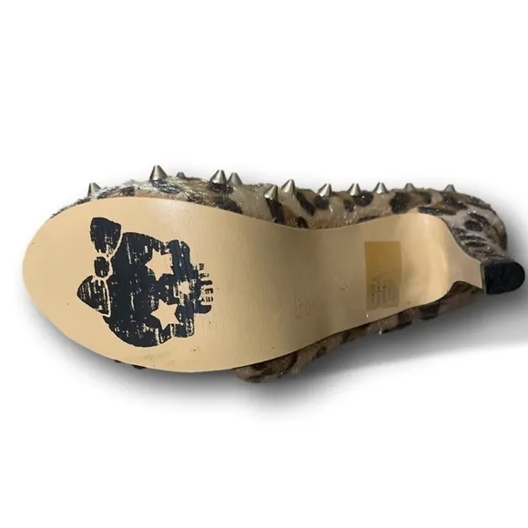 New Abbey Dawn Size 6 Peephole Platform Leopard Spiked Heels