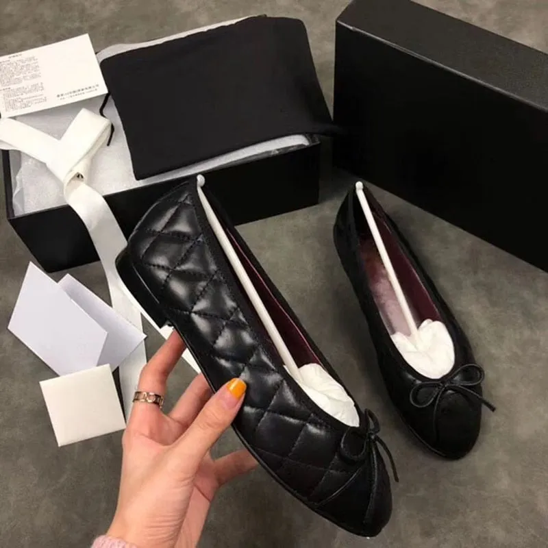 New Breathable Flat Hot Sell Genuine Leather Shoes Big size women's shoes size34-41Elegant Comfortable Lady Fashion shoes