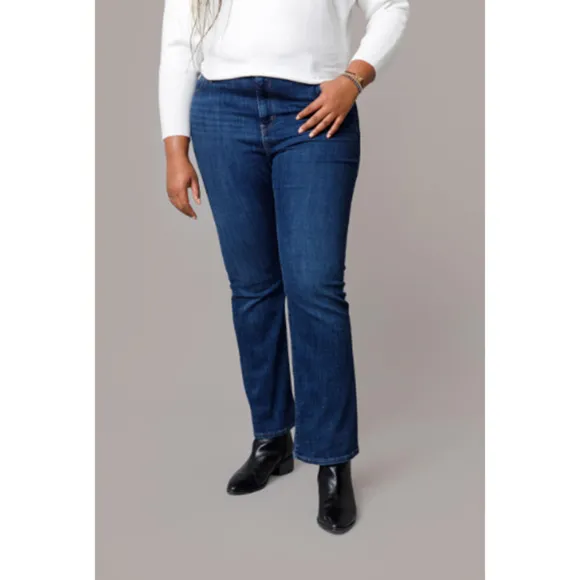NEW Levi's 20W 725 High Rise Bootcut Scult Hypersoft Dark Wash Stretch Casual