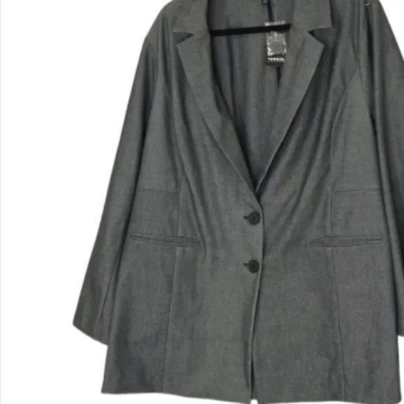NEW! TORRID Studio Luxe Long Line Single Breasted Blazer 3X.