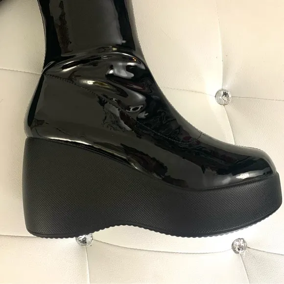 NIB $145 Nasty Gal Faux Patent Leather Platform Wedge KneeHigh Boot US 6.5/EU 7