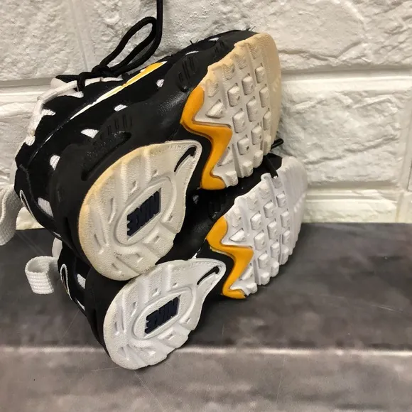 NIKE AIR MAX NM baby size 4c BLACK/UNIVERSITY GOLD-WHITE sneakers shoes