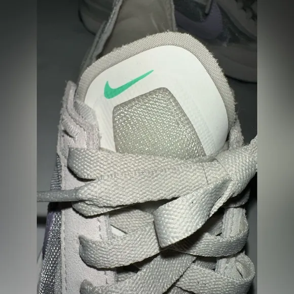 Nike NSW WFFL 1 Waffle 1 Shoes White/green/lilac Size women’s 8.5