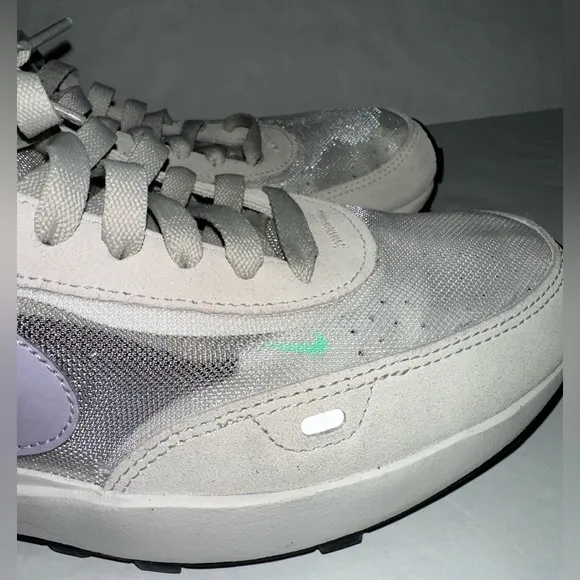 Nike NSW WFFL 1 Waffle 1 Shoes White/green/lilac Size women’s 8.5