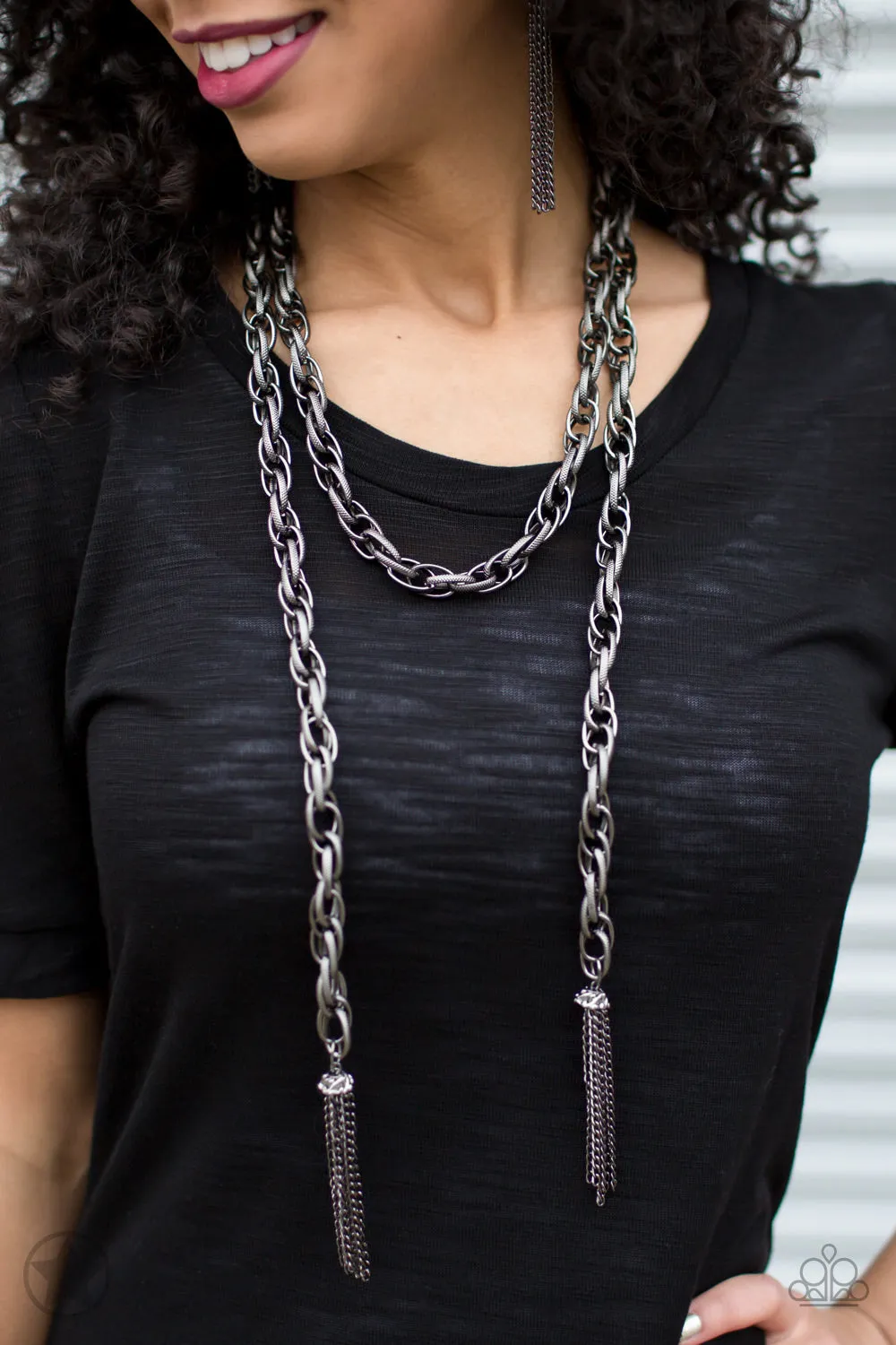 Paparazzi SCARFed for Attention Necklace Gunmetal
