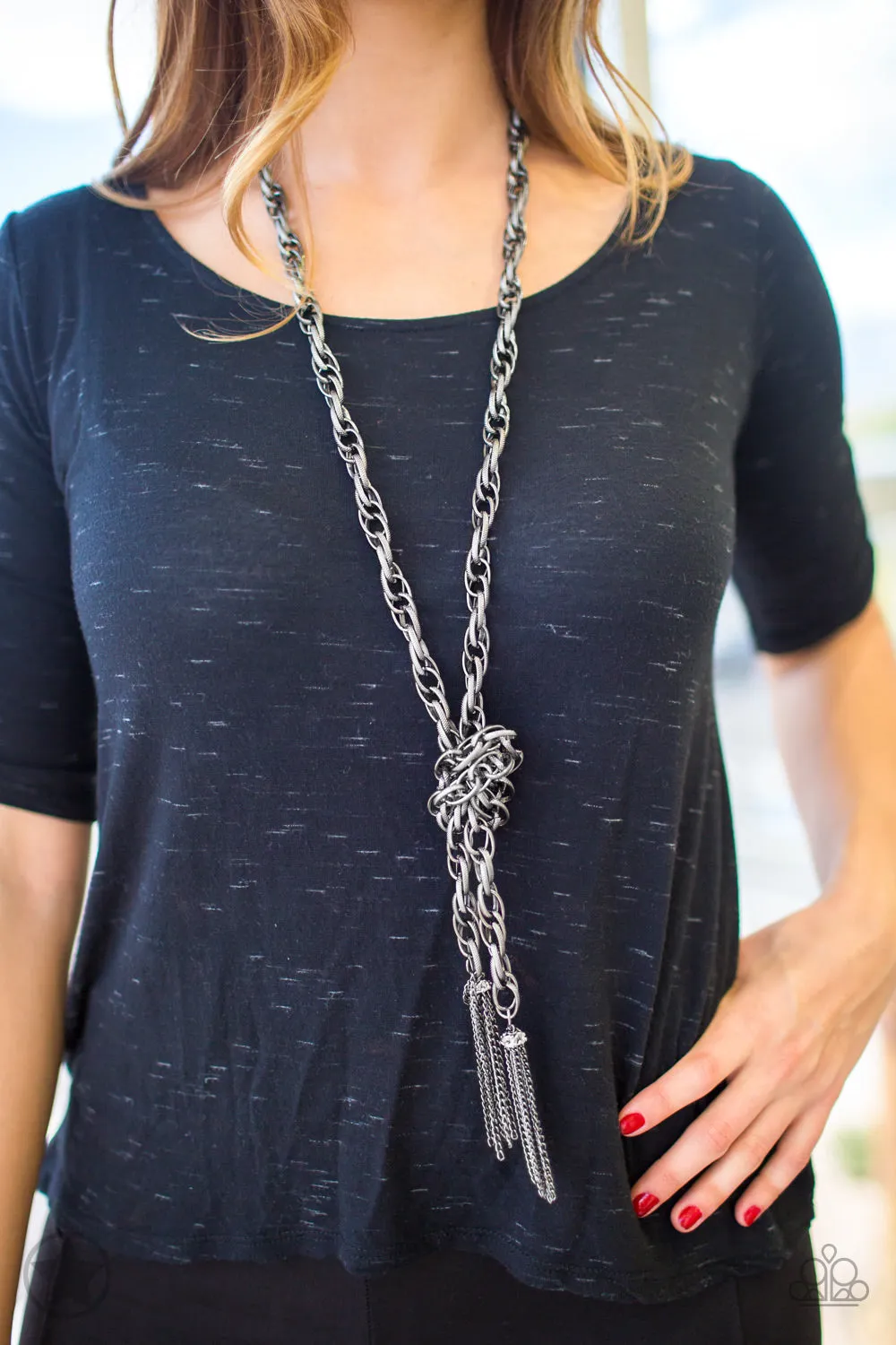 Paparazzi SCARFed for Attention Necklace Gunmetal