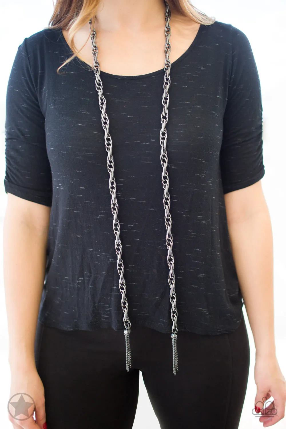 Paparazzi SCARFed for Attention Necklace Gunmetal