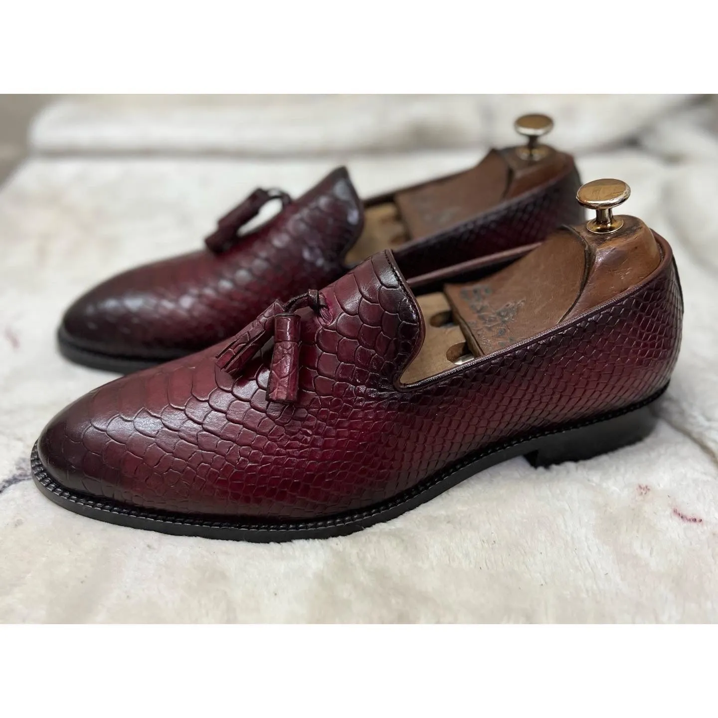 Python Embossed Loafers With Tassels Bordo
