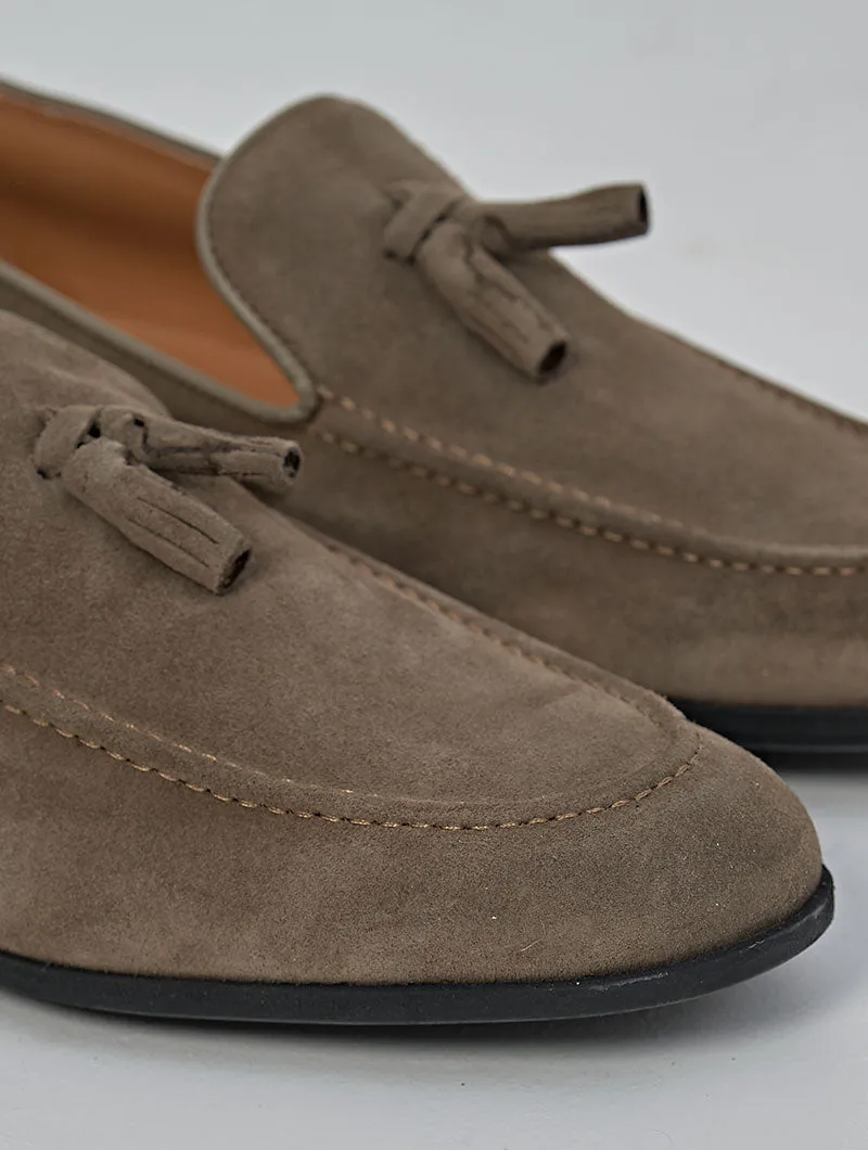 RAFFAELLO LOAFERS IN BEIGE