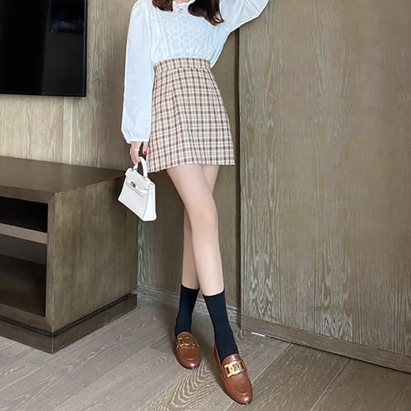 Retro British Style Metal Flat Shoes