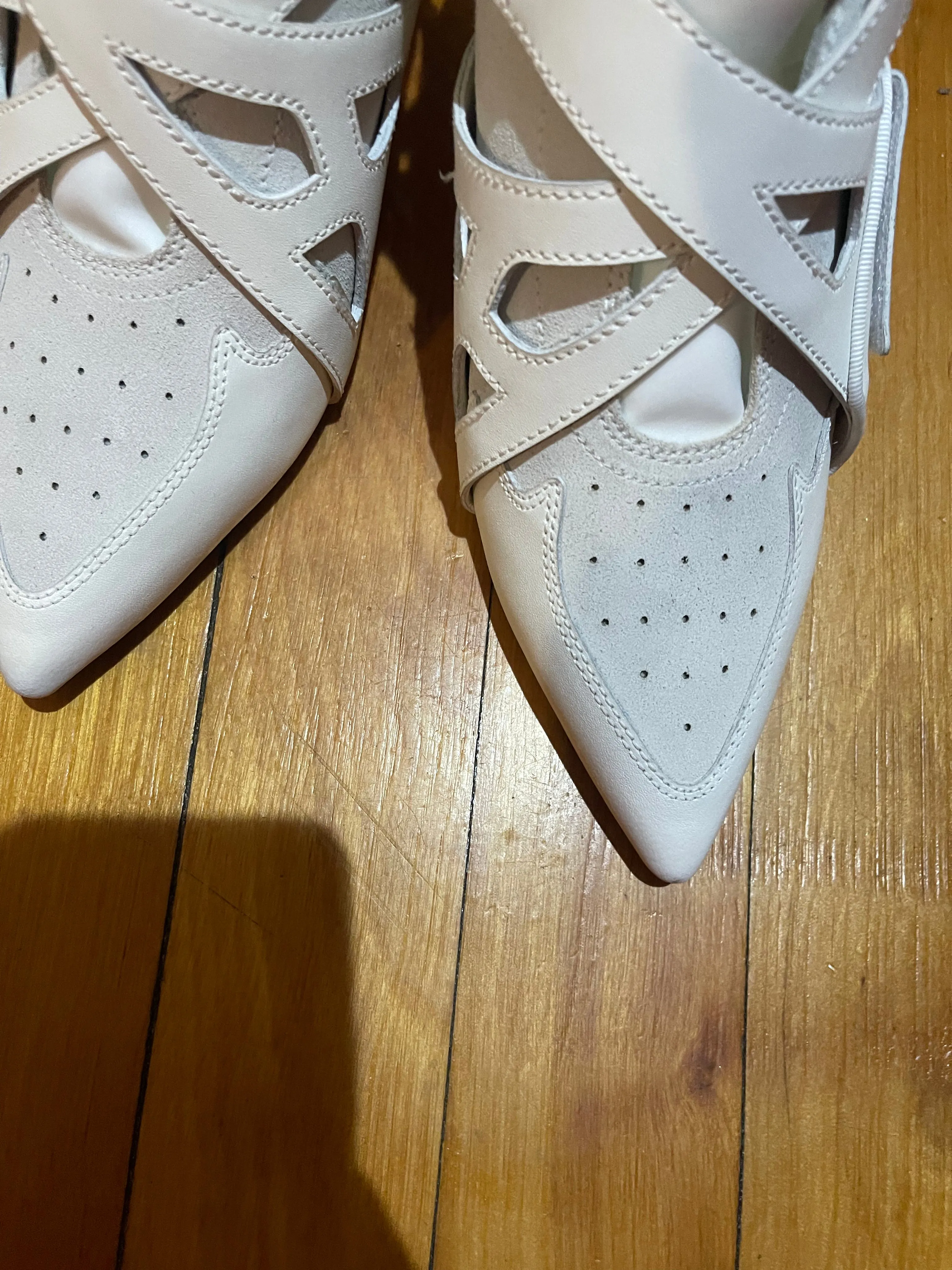 Shayne Oliver air pump kitten heels