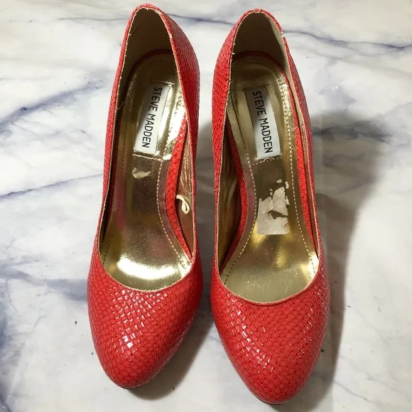 Steve Madden Coral Orange Ronni High Heels Pumps