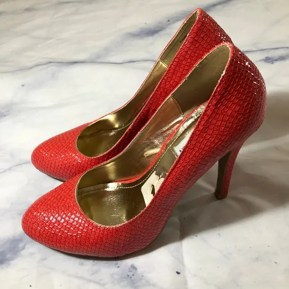 Steve Madden Coral Orange Ronni High Heels Pumps
