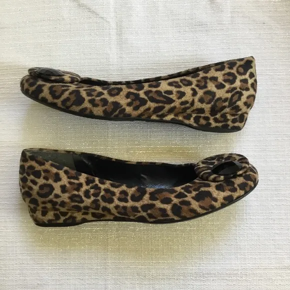 Stuart Weitzman Leopard Print Shoes Size 7