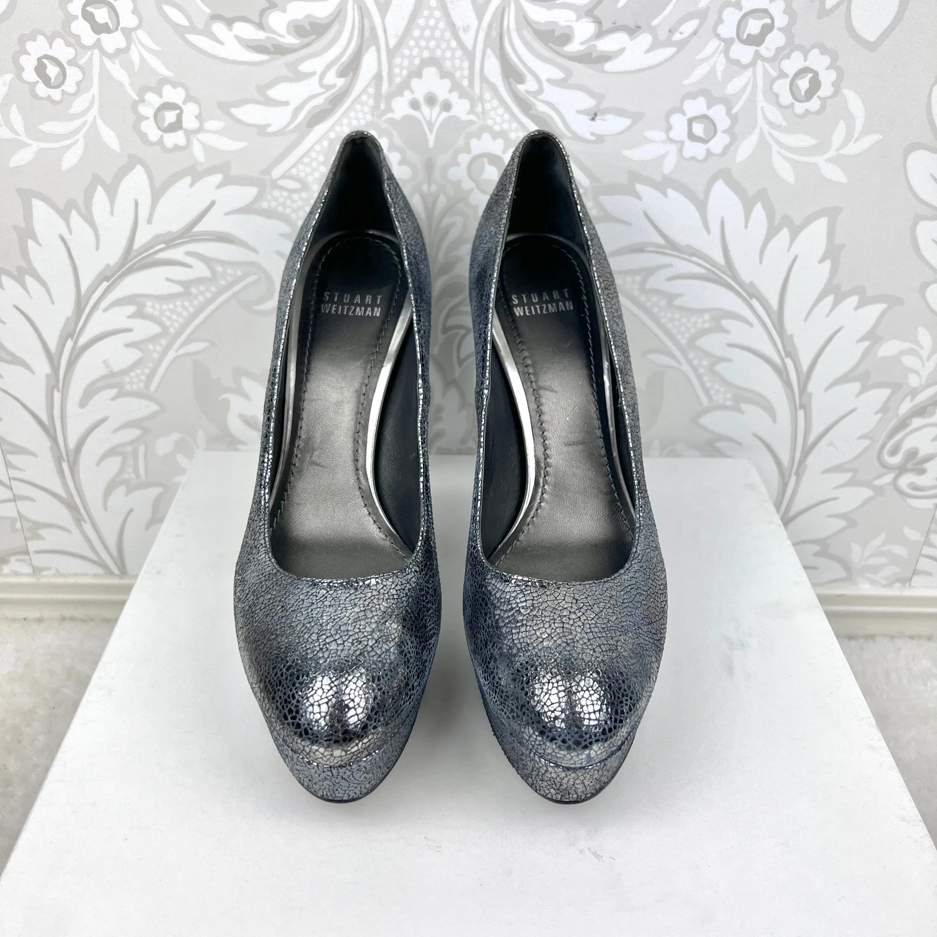 Stuart Weitzman Metallic “Mae” Platform Pumps size 8.5