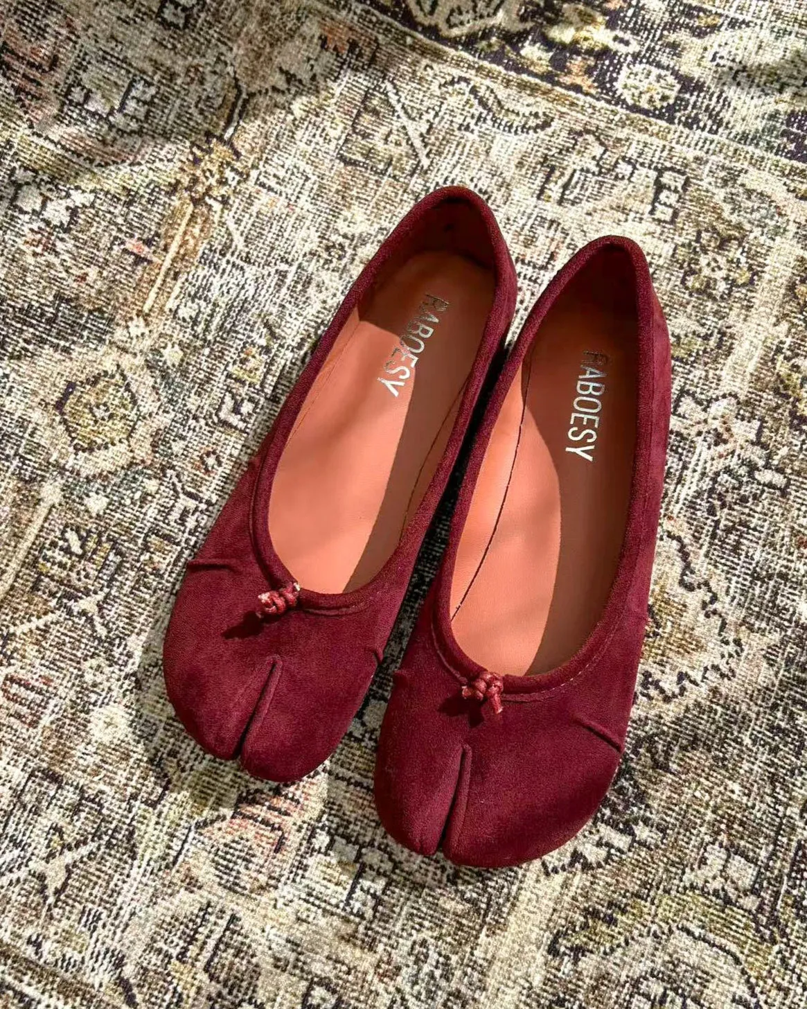 Suede Wrinkles Tabi Flats