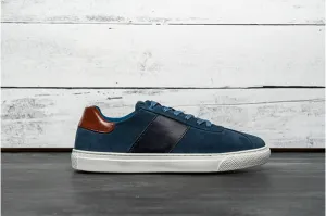 The Jolt Sneaker in Navy/Brown