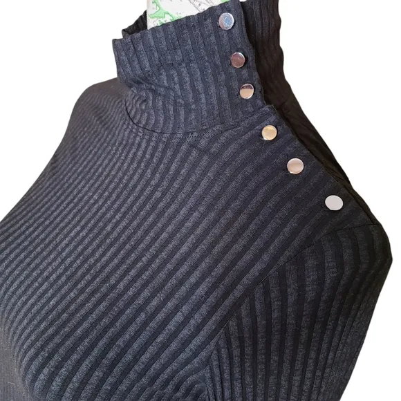 Trina Turk Size Medium Black Mockneck Ribbed Sweater Metallic Buttons Old Money