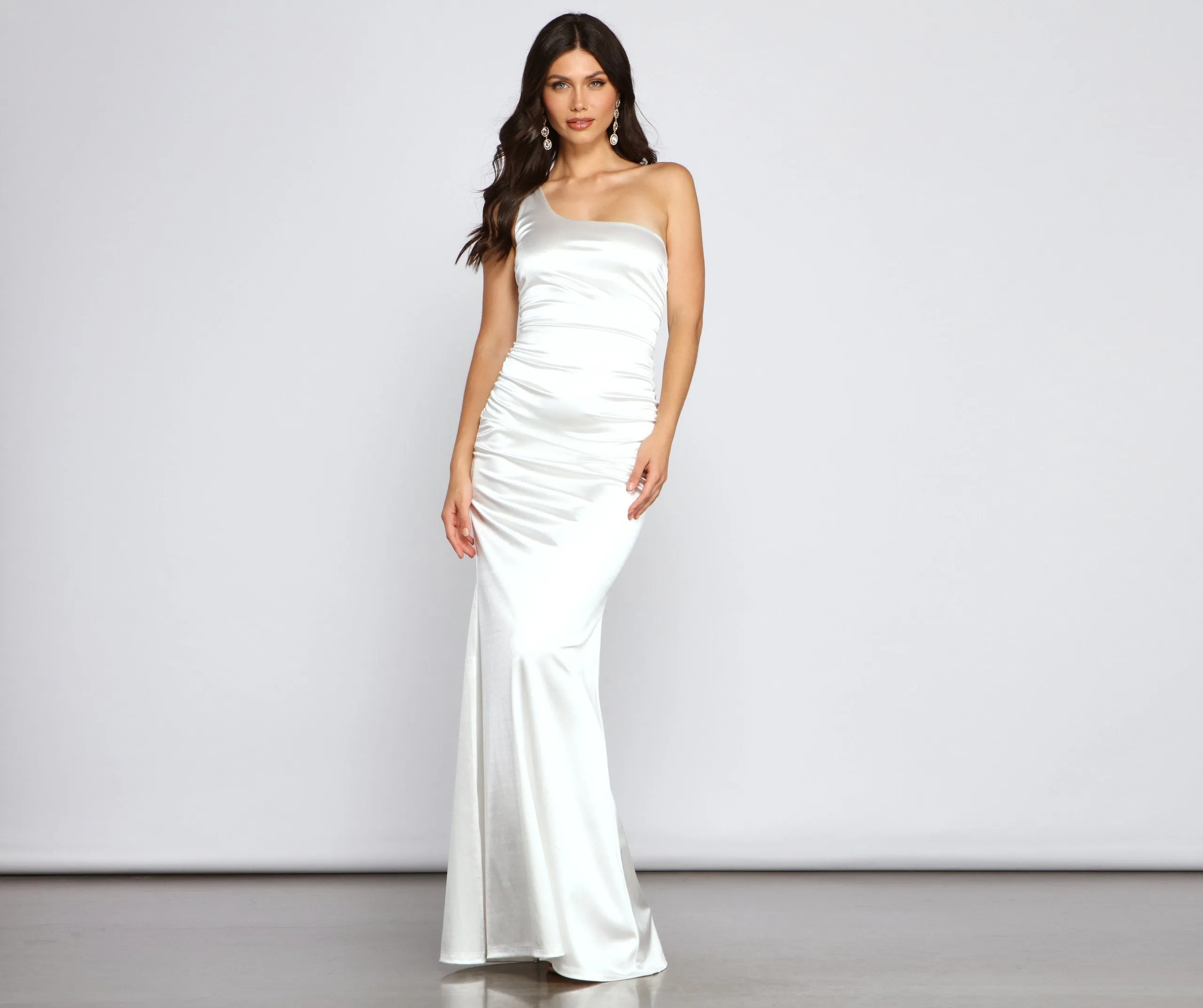Verona Formal One Charming Shoulder Ruched Dress