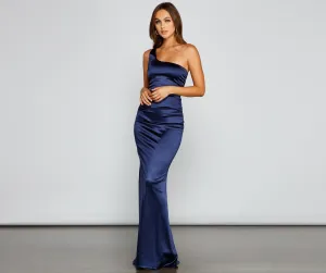 Verona Formal One Charming Shoulder Ruched Dress