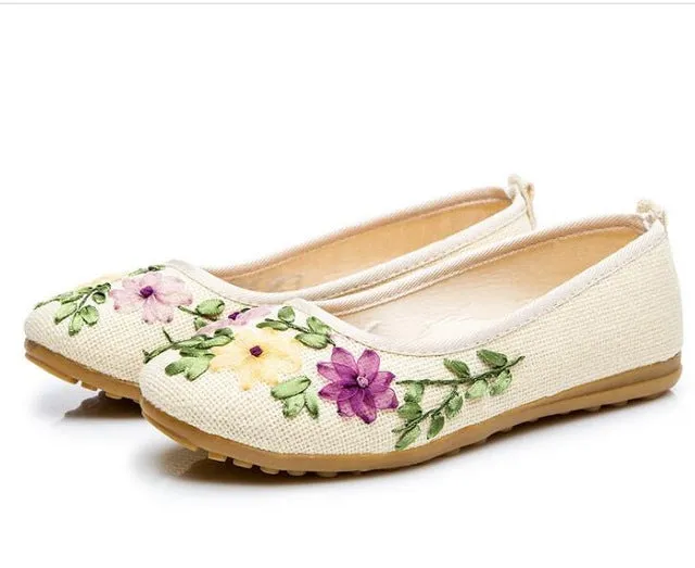 Vintage Embroidered Women Flats Flower Slip On Cotton Fabric Linen Comfortable Old Peking Ballerina Flat Shoes Sapato Feminino