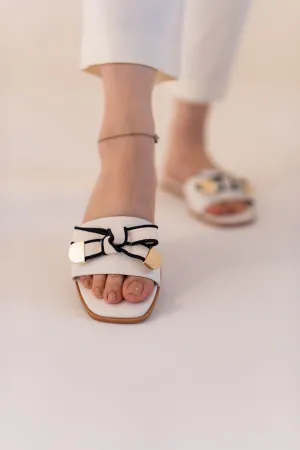White Bow Flats