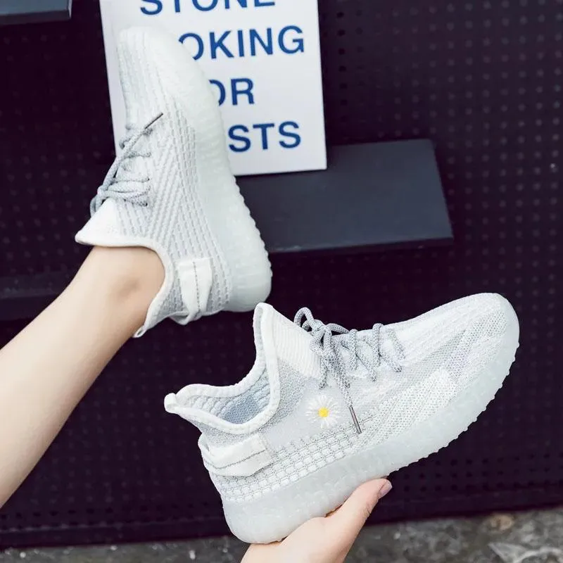 Women's Summer Coconut Shoes Female Student Casual Running Sports Dad Shoes Ins Casual Flying Woven Shoes for Girls