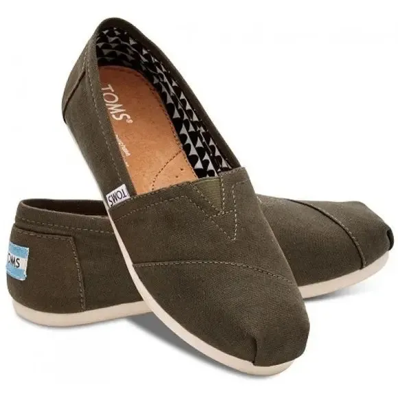 Women’s TOMS Classic Alpargata – Iconic Slip-On with Lightweight Comfort