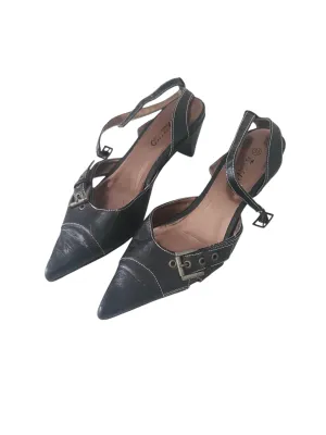 Y2k vintage office siren kitten heels