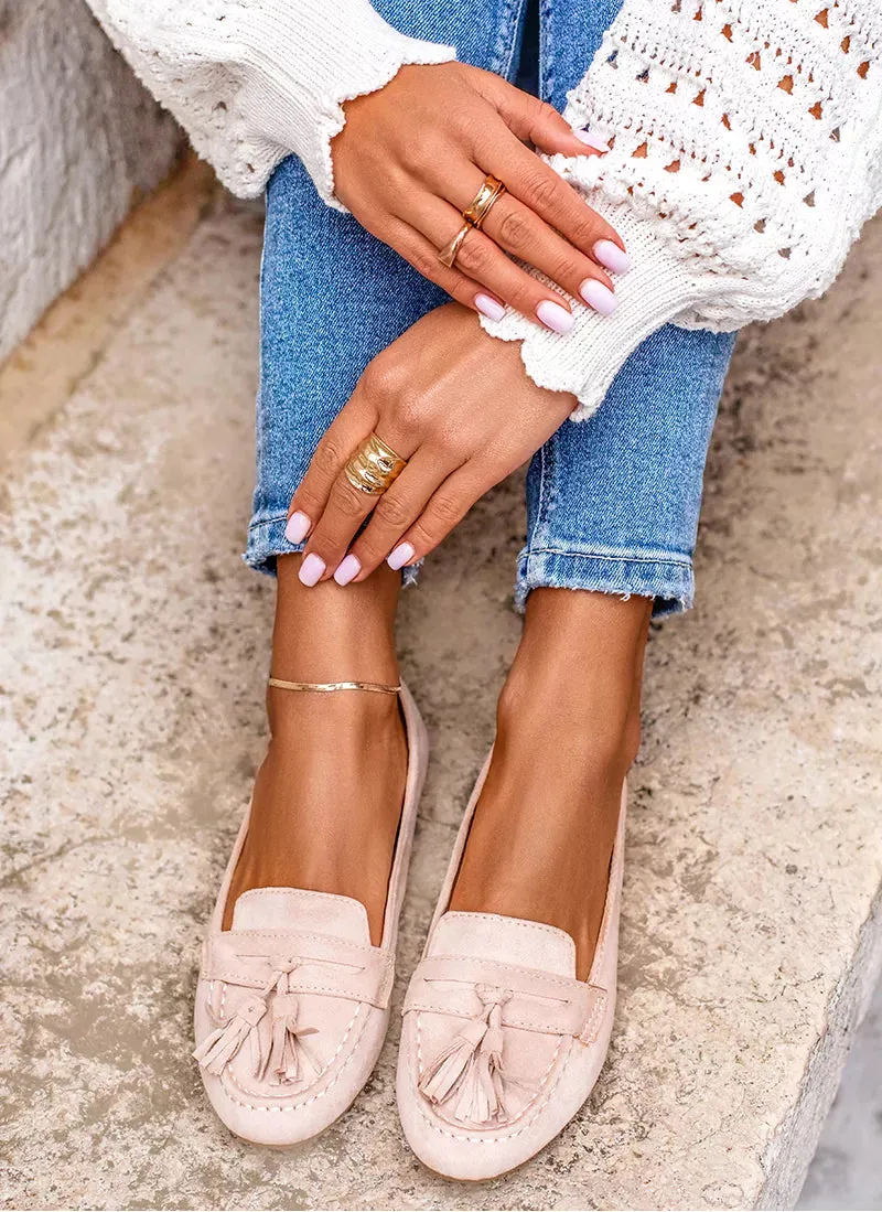 Yamel® | Beige Loafers With Tassels